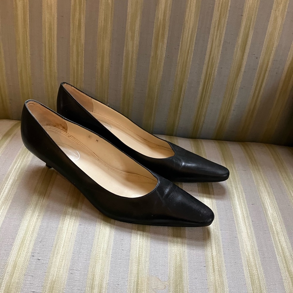Talbots Black calfskin kitten heels 8M - Picture 2 of 8